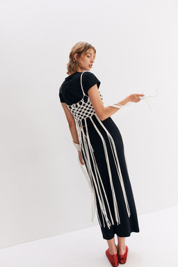 Vestido de rejilla con flecos - H&m фото 5