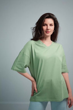 Женская футболка оверсайз с V-вырезом Happyfox