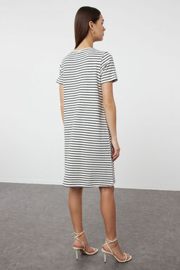 Ekru Mini Triko Cizgili Elbise TWOSS24EL01041 - Trendyolmilla фото 5