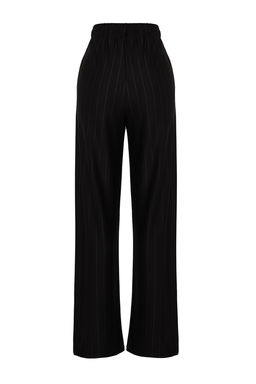 Siyah Kal?n Cizgili Straight/Duz Kesim Esnek Pantolon TWOSS24PL00072