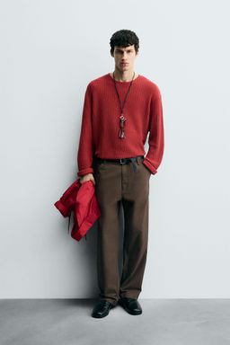TEXTURED KNIT SWEATER