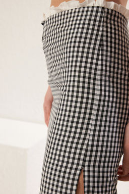 TRENDYOLMILLA Cok Renkli Belden Dugmeli ve F?rf?rl? Bal?k Shape Midi Boy Dokuma Ekoseli Etek TWOSS25ET00096 фото 5