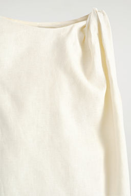 VESTIDO CORTO DE LINO CON DETALLE RETORCIDO - H&m фото 4