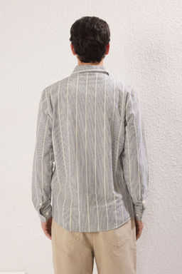 TRENDYOL MAN Bej Lacivert Cizgili Regular Fit Keten Gorunumlu Gomlek TMNSS25GO00037 - Trendyolmilla фото 4