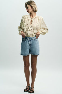 Z1975 HIGH-WAIST CROSSOVER WAIST DENIM SHORTS