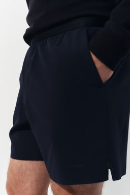 Pantal?n corto de tenis con DryMove Regular Fit - H&m фото 6