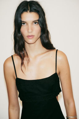 CUT-OUT EMBROIDERED DRESS - Zara фото 2