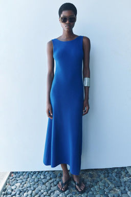 OPEN-BACK KNIT DRESS