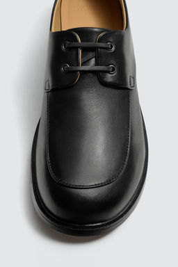 LEATHER DECK SHOES LIMITED EDITION - Zara фото 3