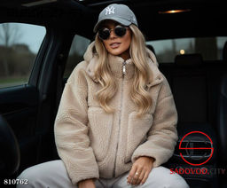 Женская теплая куртка с капюшоном - Bruno фото 2