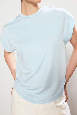 Trendyol Studio Mavi Duz Regular Bisiklet Yaka Dusuk Kol Kolsuz Esnek Orme Bluz TWOSS26BZ00580