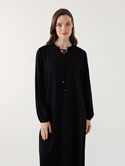 Ba?lamal? Yaka Kad?n Elbise