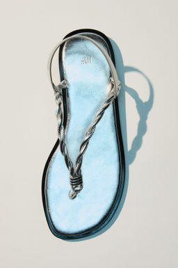 Sandalias con dise?o girado - H&m фото 4
