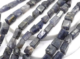 Бусины из иолита (кордиерита) прямоугольник 9*15мм, 27см, 19 бусин, 38г Радуга камня