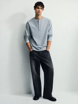 Контрастный лонгслив хенли / Zarina