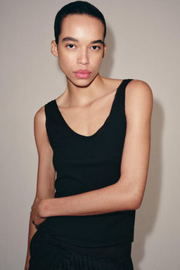 CAMISETA COMBINADA TIRANTES / Negro - Zara фото 2