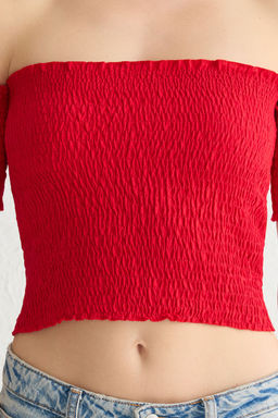 K?rm?z? Fitted/Vucuda Oturan Carmen Yaka Crop Gipeli Esnek Orme Bluz TWOSS25BZ00173