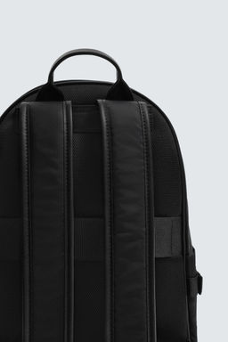 MOCHILA T?CNICA / Negro - Zara фото 3