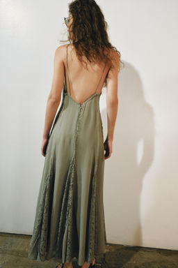 VESTIDO VOLANTES BORDADOS ZW COLLECTION / Verde agua - Zara фото 4