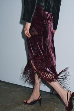 MID-WAIST VELVET SARONG SKIRT WITH FLOES EMBROIDERY - Zara фото 3