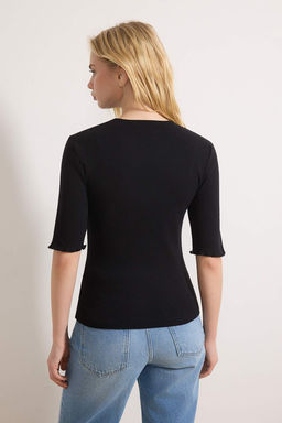 Siyah Fitted/Vucuda Oturan Fitilli Esnek Orme Bluz TWOSS23BZ00025