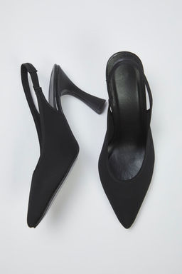 Siyah Mat Saten Sivri Burun Kad?n Topuklu Ayakkab? TAKSS25TO00059 Siyah Mat Saten Sivri Burun Kad?n Topuklu Ayakkab? TAKSS25TO00059