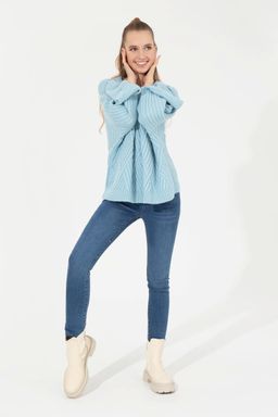 Женский синий трикотажный свитер