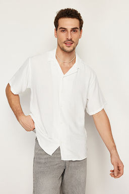 Beyaz Oversize Fit Yazl_k K_sa Kollu Keten G_r_n_ml_ G_mlek TMNSS24GO00019