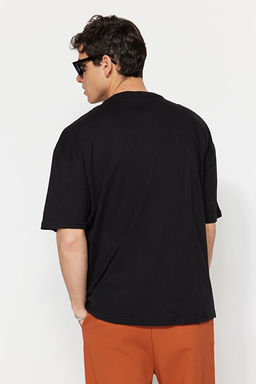 Siyah Oversize Bisiklet Yaka K_sa Kol Tilki Nak__l_ %100 Pamuklu T-Shirt TMNSS23TS00182 - Trendyolmilla фото 2