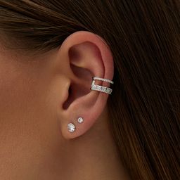 Серебряные серьги-гвоздики с фианитами