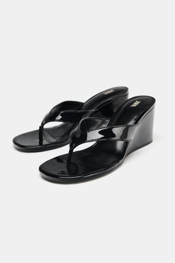 PATENT-EFFECT WEDGE SANDALS - Zara фото 7