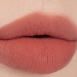 Blur Fudge Tint 01 Pomeloco - Матовый тинт для губ (тёплый коралловый) , 5 г