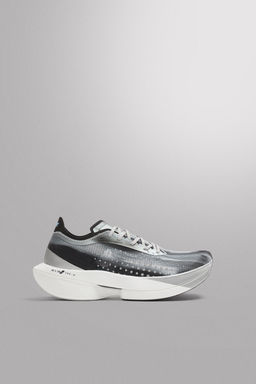 LONG-DISTANCE RUNNING TRAINERS - Zara фото 28