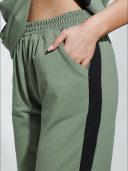 Костюм женский Олимпия бежевый - Lovetex фото 27