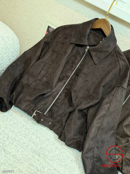 Бомбер женский весенние