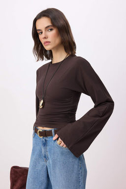 Kahverengi Ispanyol Kol Buzgu Detayl? Regular/Normal Kal?p Orme Bluz TWOAW26BZ00293