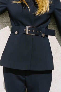 FITTED BLAZER WITH BELT - Zara фото 3