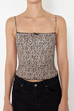 Trendyolmilla Kahverengi Leopar Bask?l? Ask?l? Crop Super Esnek Orme Bluz TWOSS24BZ00644  фото 5