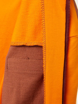 Костюм спортивный