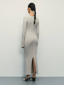 Вязаное платье облегающего кроя / Zarina  фото 4