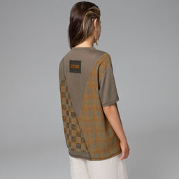 Футболка свободной посадки, Грань опасности (фэшн) - Charutti фото 5