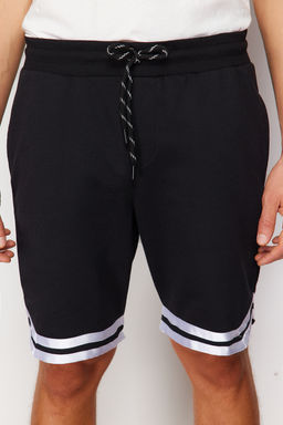 Siyah Regular/Normal Kesim Lastik Belli Genis Paca Seritli Sort TMNSS24SR00030