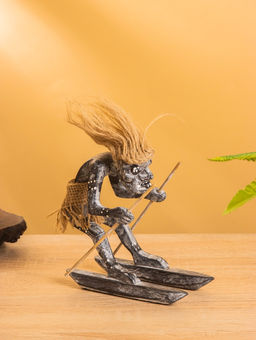 Сувенир «Абориген лыжник», 13×13×6.5 см, дерево