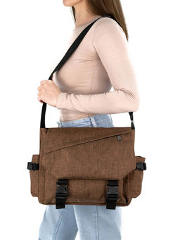 Сумка через плечо почтальонка коричневая