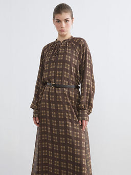 Ba?lamal? Yaka Ekose Elbise