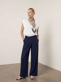 Standart Fit Kad?n Pileli Kuma? Pantolon