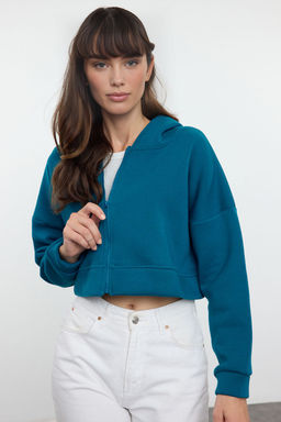 Petrol Fermuarl? Kapusonlu Rahat Kesim Crop Kal?n Ici Polarl? Orme Sweatshirt TWOAW20SW0660