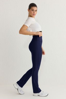 TRENDYOLMILLA Siyah Tam Boy Straight Cut Orme Spor Tayt THMSS25TY00009