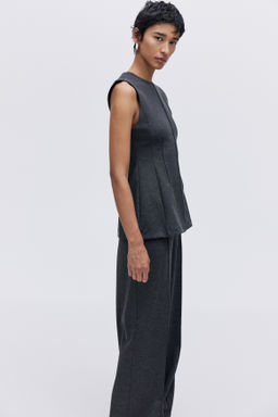 Top punto roma con cintura entallada - H&m фото 5