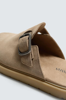 LEATHER BUCKLE CLOGS - Zara фото 4